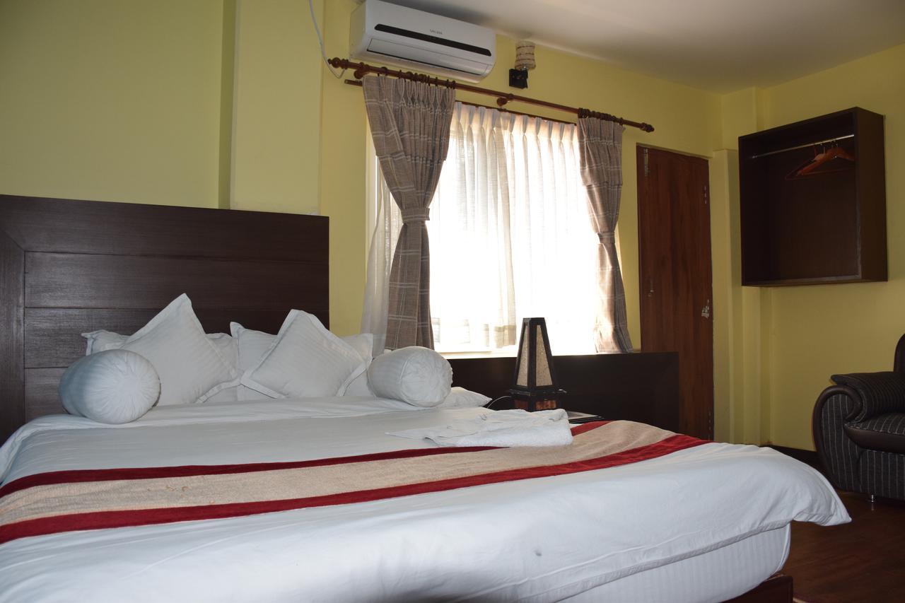Hotel Rosemary Homes Pokhara Esterno foto