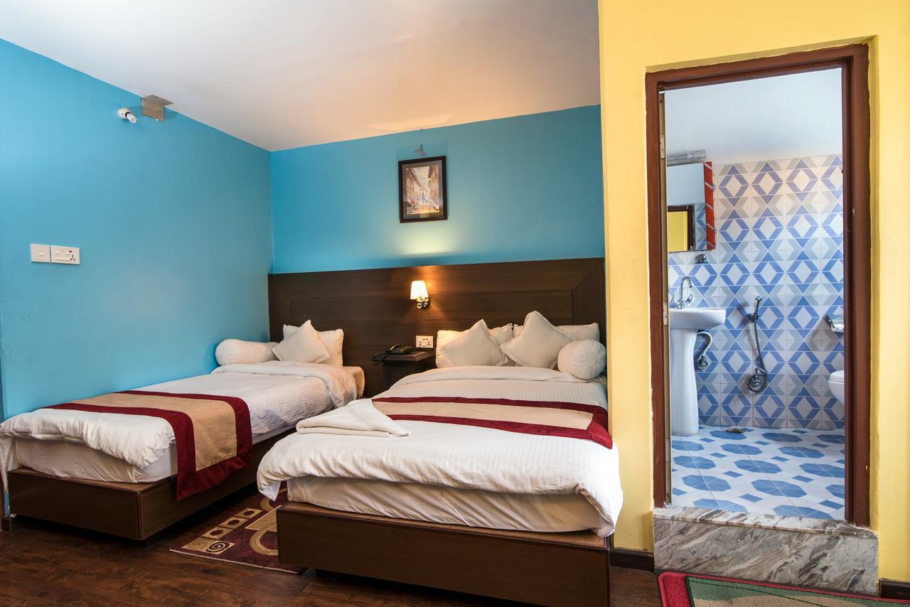 Hotel Rosemary Homes Pokhara Esterno foto